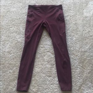 Lululemon maroon leggings